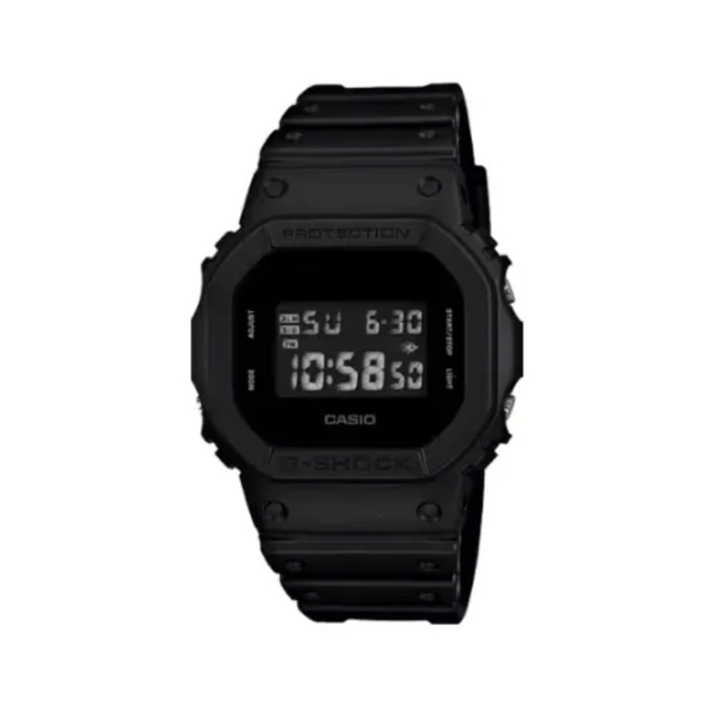 Casio G Shock DW5600BB1 in Excellent Condition w/ Box & Papers